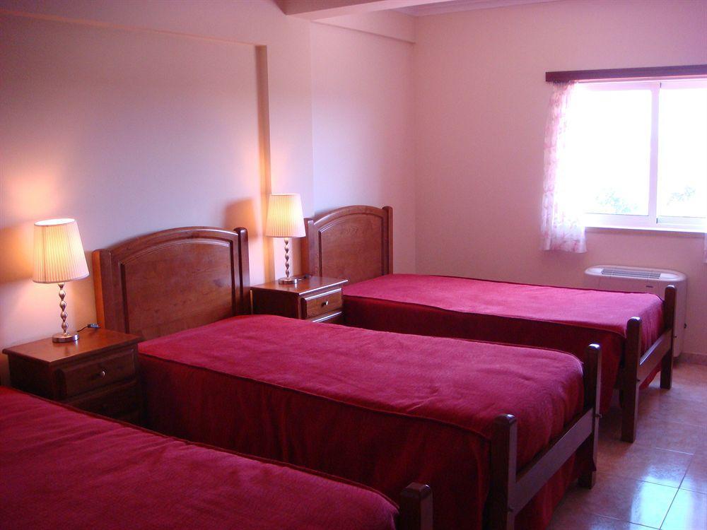 Residencia Santa Marta Hotel Tomar Exterior photo