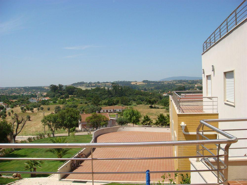 Residencia Santa Marta Hotel Tomar Exterior photo